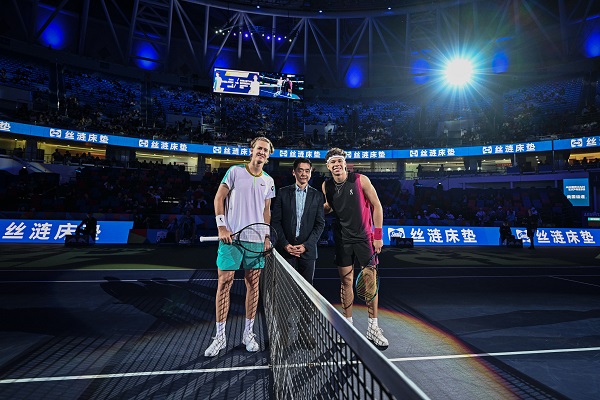 球员尤其是 球员尤其是